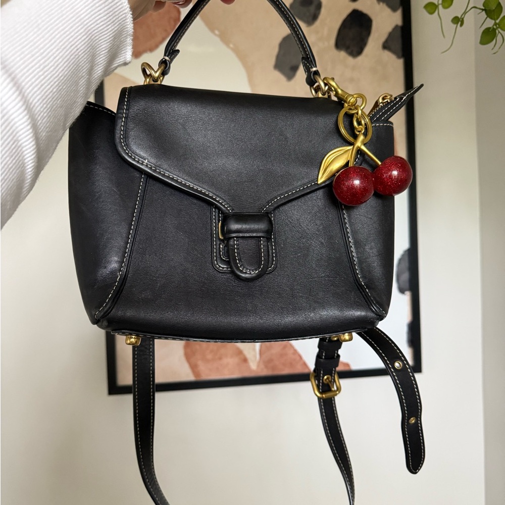 Coach Courier Carryall 23